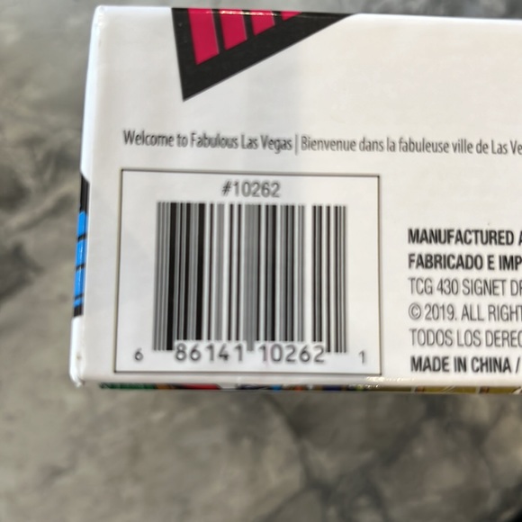 Charles Frazzino 300 piece Las Vegas Puzzle - Picture 3 of 3